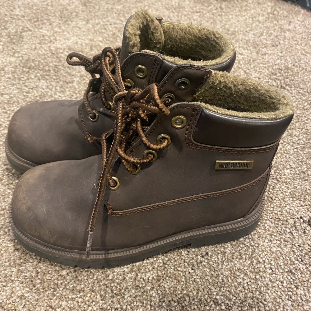Waterproof boots-